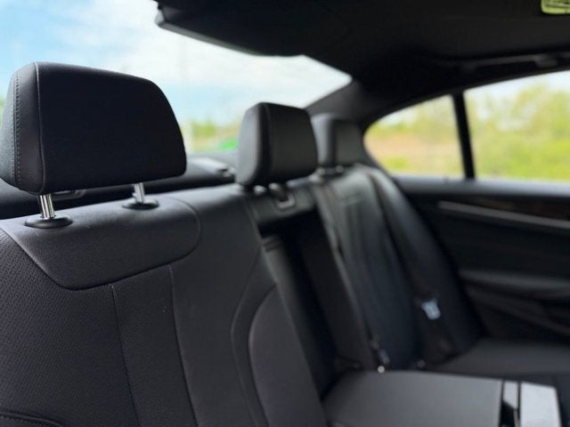 2023 BMW 5 Series 530e xDrive