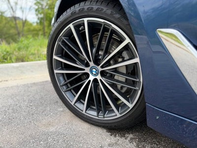 2023 BMW 5 Series 530e xDrive