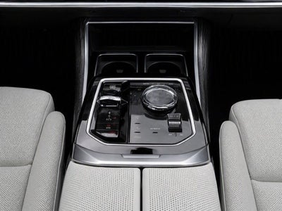 2026 BMW 7 Series 740i xDrive