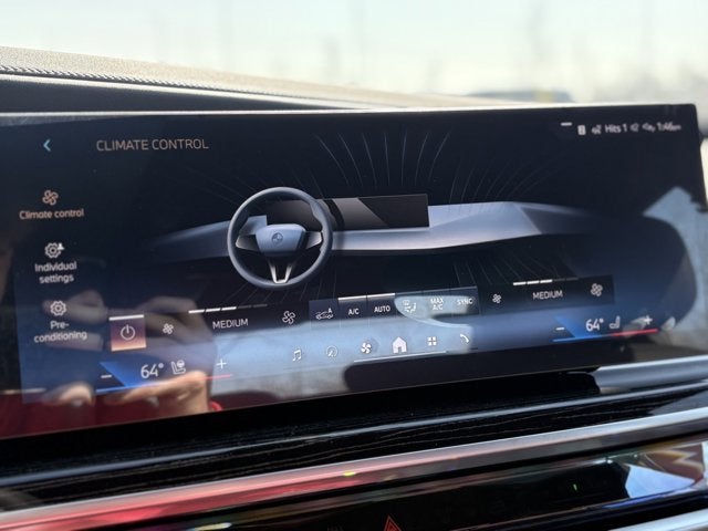 2025 BMW 7 Series 740i xDrive