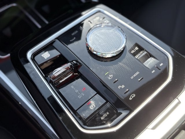 2025 BMW 7 Series 740i xDrive