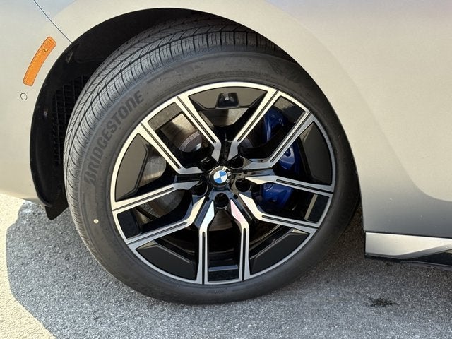 2025 BMW 7 Series 740i xDrive