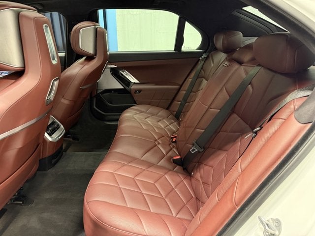 2024 BMW 7 Series 760i xDrive