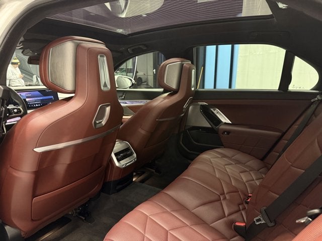 2024 BMW 7 Series 760i xDrive