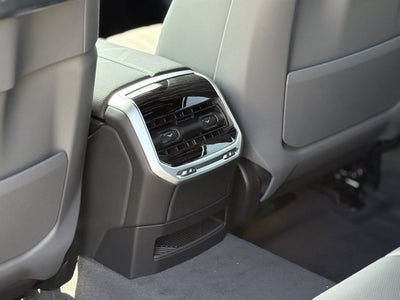 2025 BMW 7 Series 760i xDrive