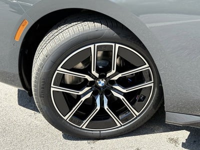 2025 BMW 7 Series 760i xDrive