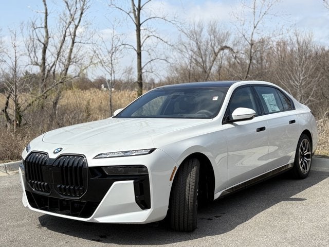 2025 BMW 7 Series 760i xDrive