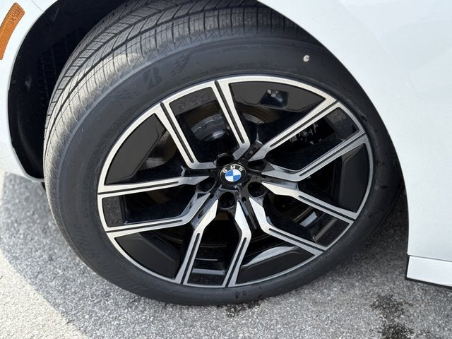 2025 BMW 7 Series 760i xDrive
