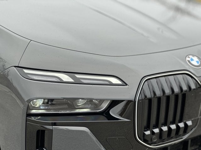2025 BMW 7 Series 760i xDrive