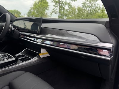2025 BMW 7 Series 760i xDrive