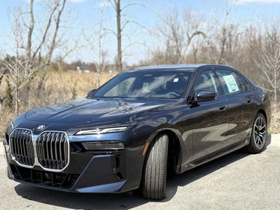 2025 BMW 7 Series 760i xDrive