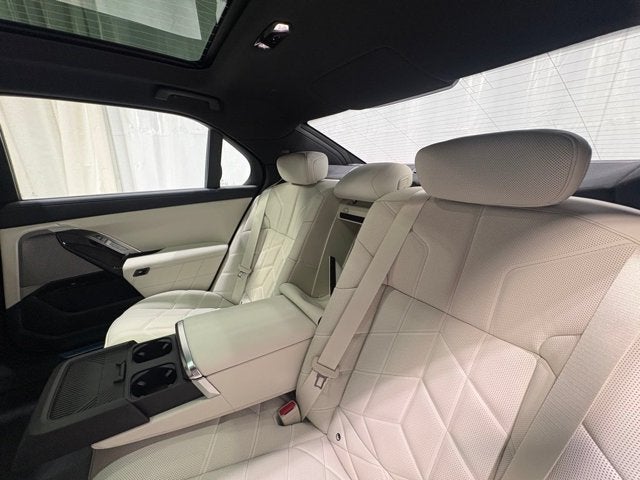 2026 BMW 7 Series 760i xDrive