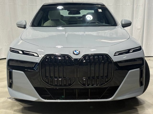 2026 BMW 7 Series 760i xDrive