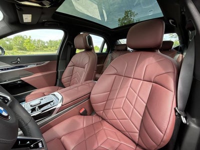 2026 BMW 7 Series 760i xDrive