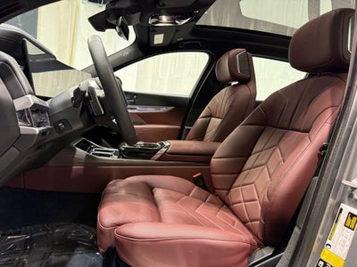 2023 BMW 7 Series 760i xDrive