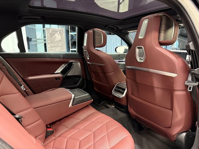 2023 BMW 7 Series 760i xDrive