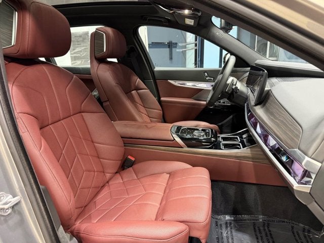 2023 BMW 7 Series 760i xDrive