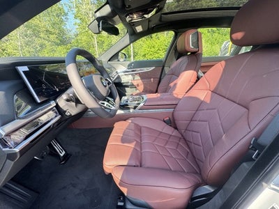 2025 BMW 7 Series 760i xDrive