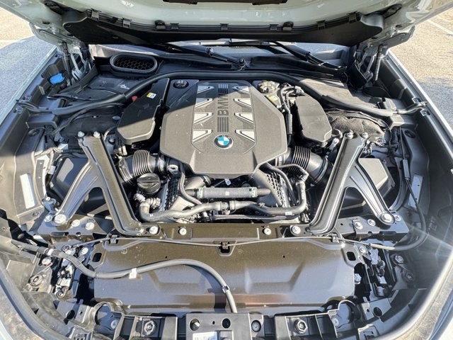 2025 BMW 7 Series 760i xDrive