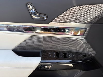 2025 BMW 7 Series 760i xDrive