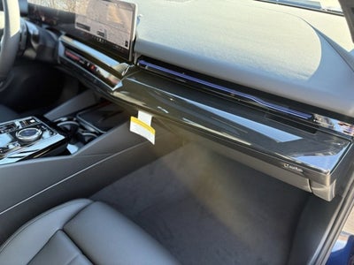 2025 BMW 5 Series 530i xDrive