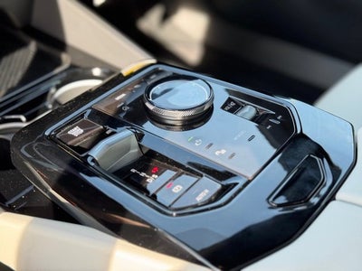 2026 BMW 5 Series 530i xDrive