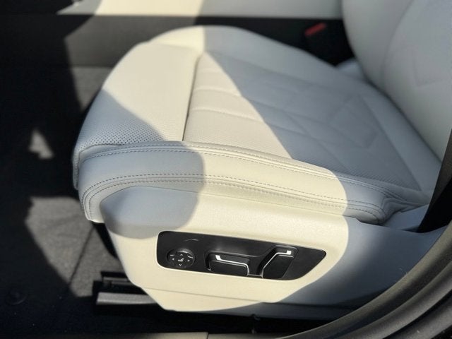 2026 BMW 5 Series 530i xDrive