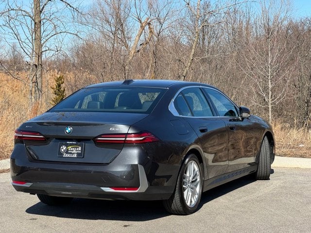 2025 BMW 5 Series 530i xDrive