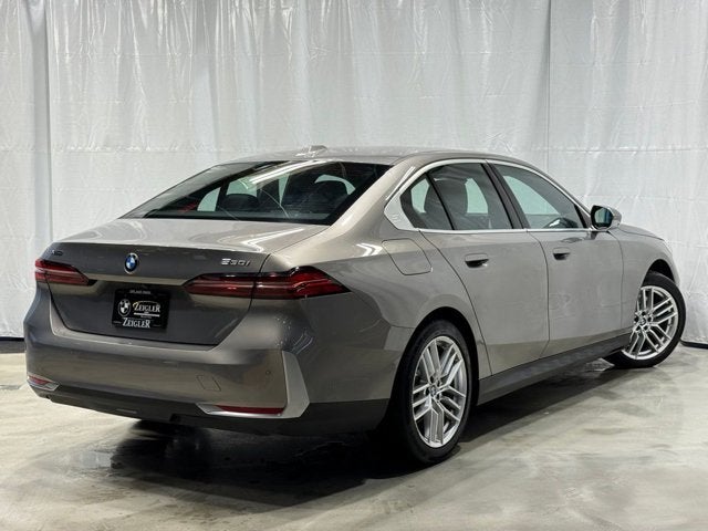 2024 BMW 5 Series 530i xDrive