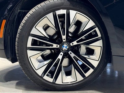 2025 BMW 5 Series 530i xDrive