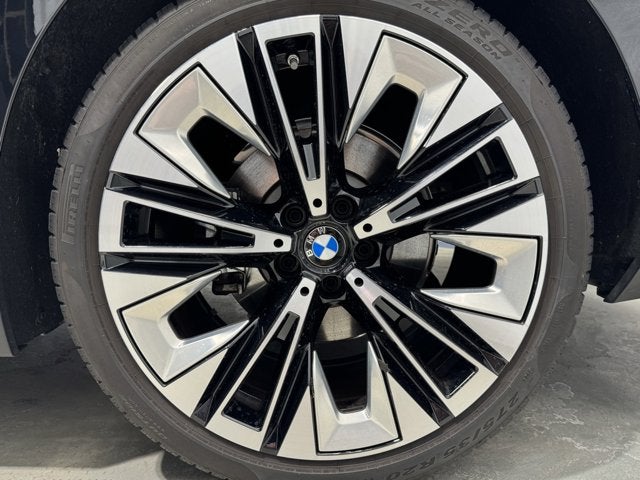 2025 BMW 5 Series 530i xDrive