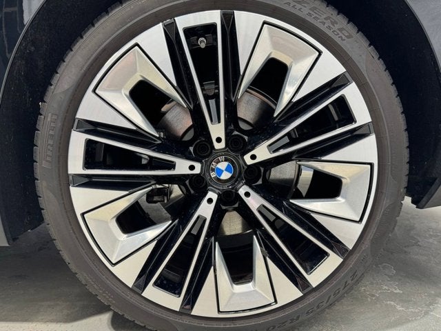 2025 BMW 5 Series 530i xDrive