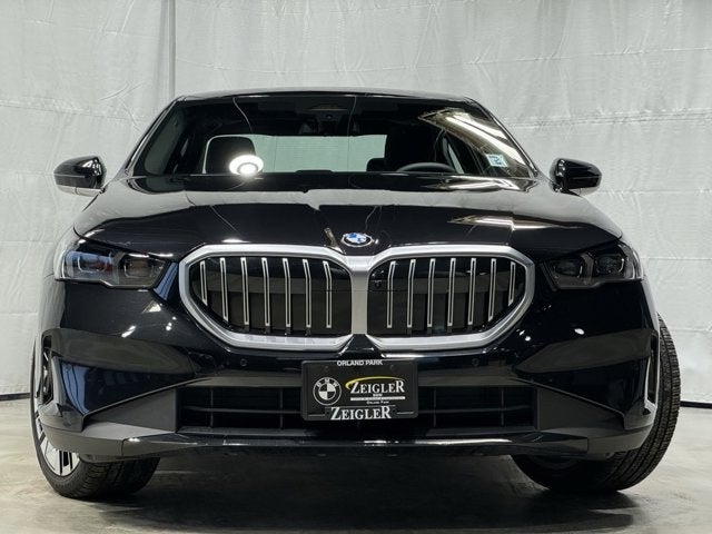 2025 BMW 5 Series 530i xDrive