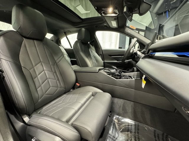 2025 BMW 5 Series 530i xDrive