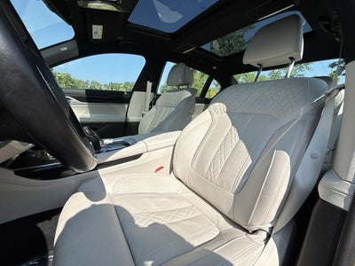 2021 BMW 7 Series 740i xDrive