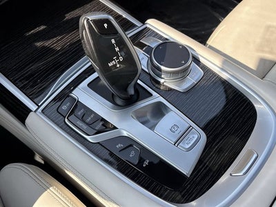 2021 BMW 7 Series 740i xDrive