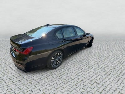 2021 BMW 7 Series 740i xDrive