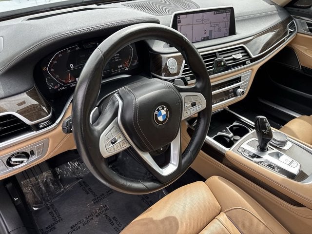 2022 BMW 7 Series 750i xDrive