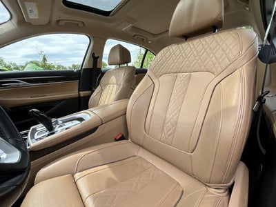 2022 BMW 7 Series 750i xDrive