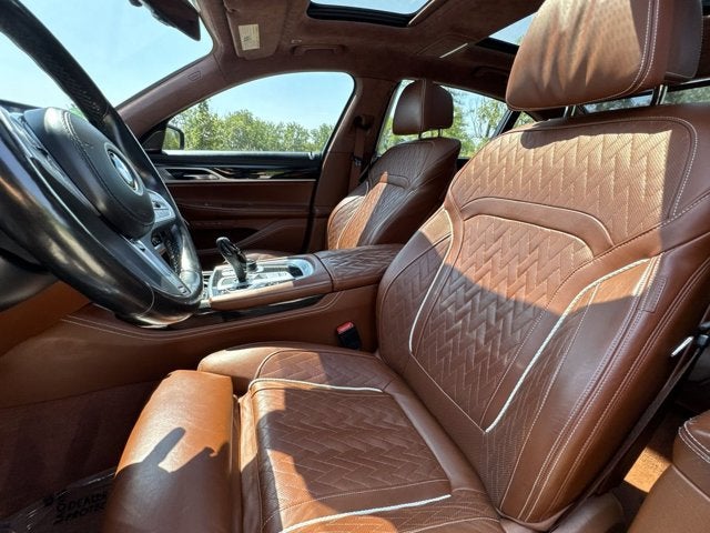2022 BMW 7 Series 750i xDrive