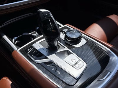 2022 BMW 7 Series 750i xDrive