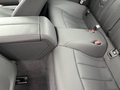 2025 BMW 8 Series 840i