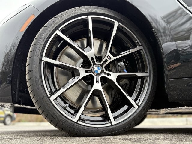 2025 BMW 8 Series 840i