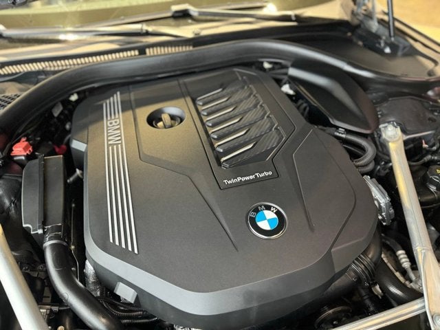 2025 BMW 8 Series 840i