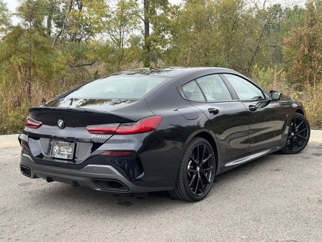 2023 BMW 8 Series 840i