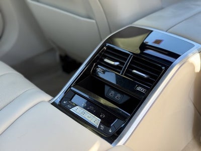 2022 BMW 8 Series 840i