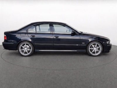 2001 BMW 5 Series M5