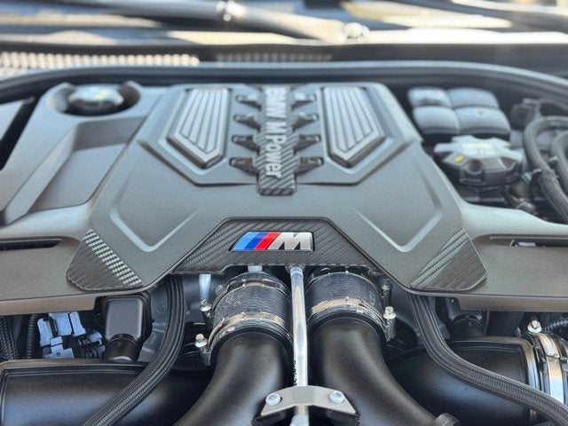 2022 BMW M8 Competition