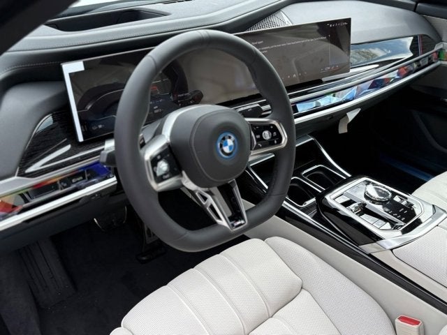 2025 BMW i7 xDrive60