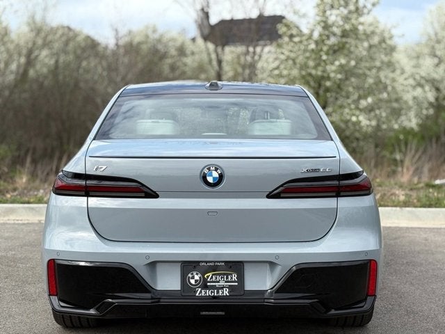 2025 BMW i7 xDrive60